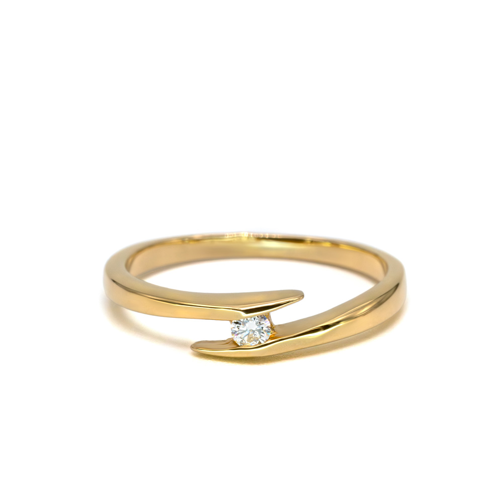 Petrals Rosalyn sárga arany gyűrű, hullámos szárak találkozásával, középen karmos foglalatú briliáns gyémánttal.