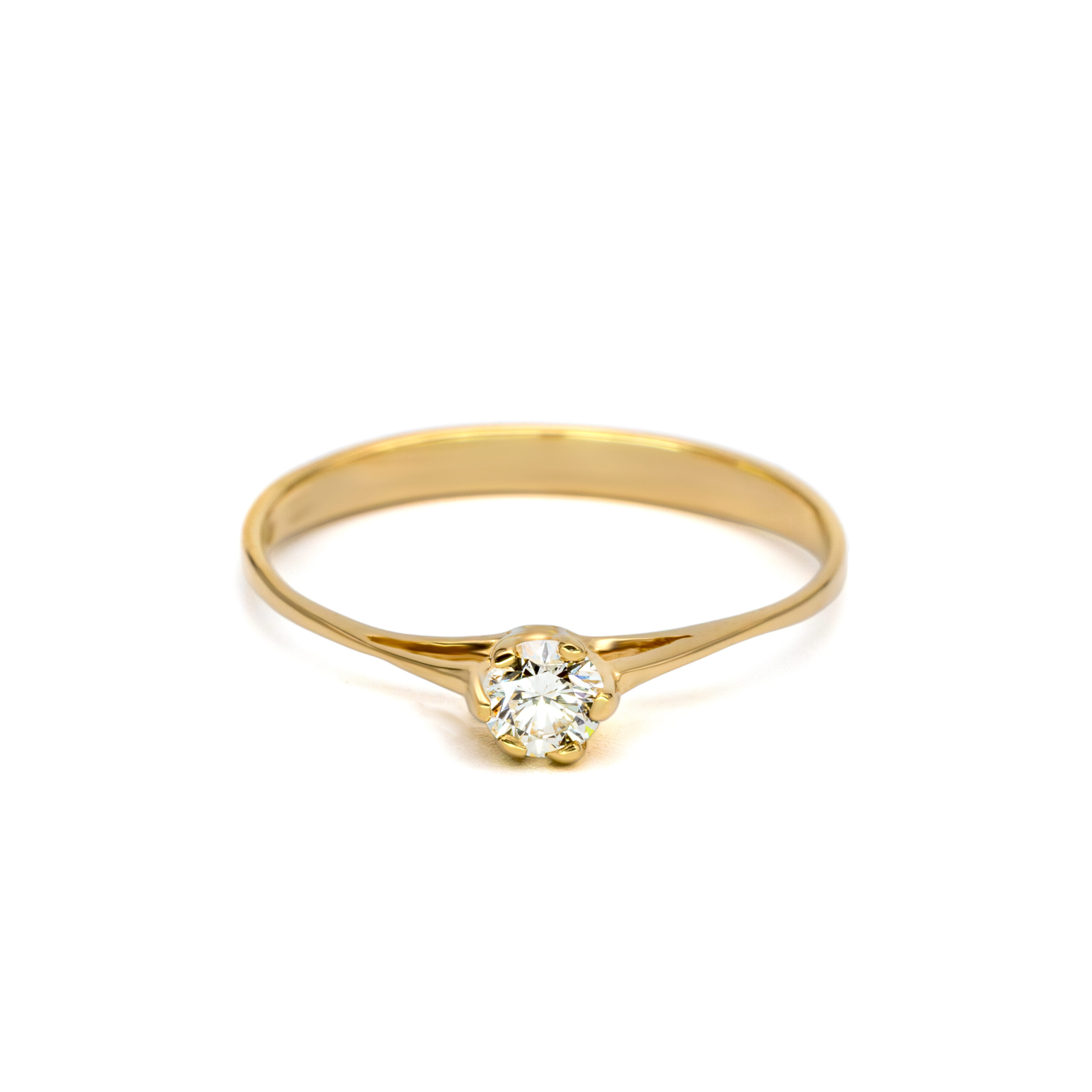 Petrals sárgaarany gyűrű hat karmos foglalattal briliáns gyémánttal, elegáns női szoliter dizájnban