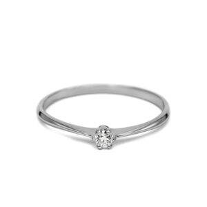 Petrals fehérarany gyűrű letisztult szoliter stílusban, briliáns csiszolású gyémánttal, elegáns minimalista dizájnban