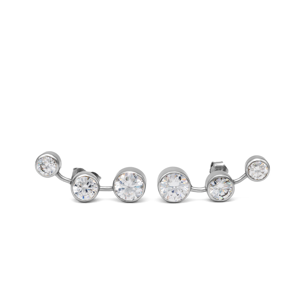 Fehér arany három cirkónia köves climber fülbevaló Petrals kollekcióból fehér háttéren